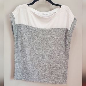 GAP White and Gray Tunic Top